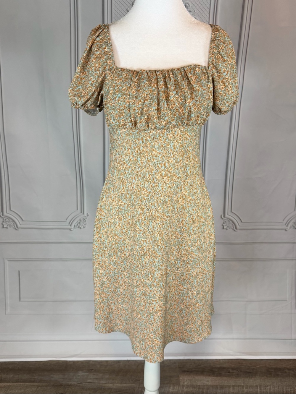 Altar’d State Floral Empire Waist Puff Sleeve Mini Dress Sz L Cottagecore Flowy